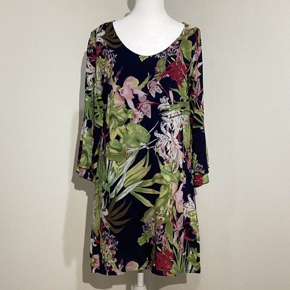 Pineapples Designed In Hawaii Women's Navy Blue Floral Bell Sleeve Dress